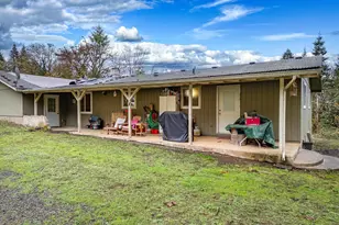 28383 Pleasant Valley Rd, Sweet Home, OR 97386 - Photo 6