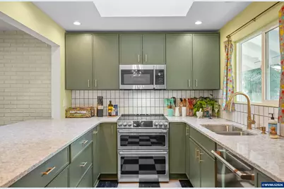 1615 NW 17th St, Corvallis, OR 97330 - Photo 12