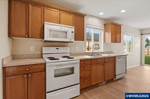 3846 Goldfish Farm Rd SE, Albany, OR 97322 - Photo 12