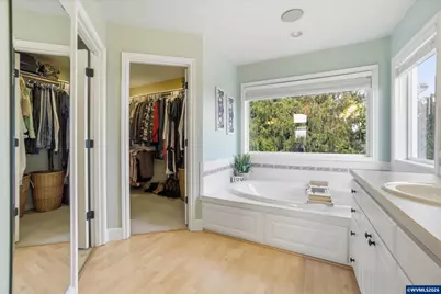 1655 Diamond Peak St NW, Salem, OR 97304 - Photo 22