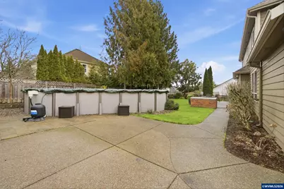 1655 Diamond Peak St NW, Salem, OR 97304 - Photo 36