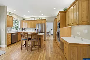 1655 Diamond Peak Ct NW, Salem, OR 97304 - Photo 10