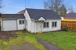 2035 Evergreen Ave NE, Salem, OR 97301 - Photo 2