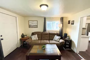 2035 Evergreen Ave NE, Salem, OR 97301 - Photo 4