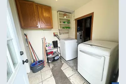 2035 Evergreen Av NE, Salem, OR 97301 - Photo 18