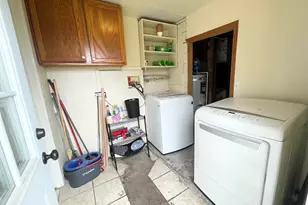 2035 Evergreen Ave NE, Salem, OR 97301 - Photo 18