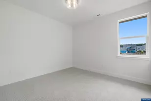 713 SE 42nd Pl, Newport, OR 97366 - Photo 18