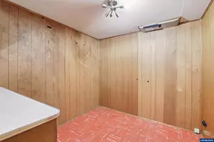 1845 24th St NE, Salem, OR 97301 - Photo 28