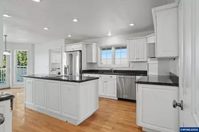 12024 South Shadow Hills Ct SE, Turner, OR 97392 - Photo 14