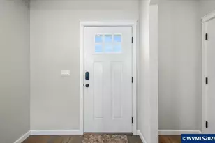 2105 NE Summit Dr, Albany, OR 97321 - Photo 8