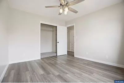 910 Ford St SE, Salem, OR 97301 - Photo 22