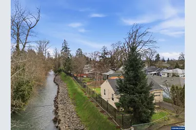 910 Ford St SE, Salem, OR 97301 - Photo 6