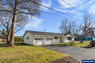 615 Sacre Ln N, Monmouth, OR 97361 - Photo 2