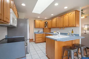 3203 19th Ave SE, Albany, OR 97322 - Photo 16