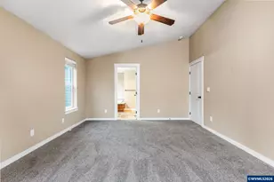 7255 Eastwood Dr SE, Turner, OR 97392 - Photo 18