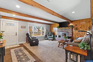 34931 Meridian Rd, Lebanon, OR 97355 - Photo 8