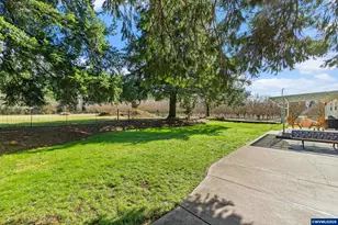 34931 Meridian Rd, Lebanon, OR 97355 - Photo 32