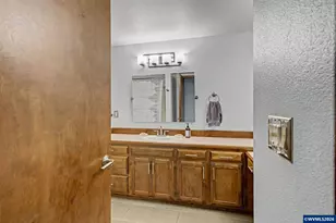 586 Welcome Way SE, Salem, OR 97302 - Photo 22