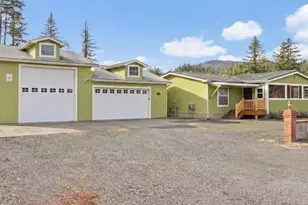 128 Louisa St, Gates, OR 97346 - Photo 1