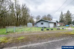 1435 Elm St, Sweet Home, OR 97386 - Photo 4