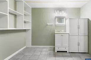 1307 S Water St, Silverton, OR 97381 - Photo 20