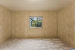 1307 S Water St, Silverton, OR 97381 - Photo 24