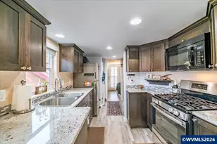 8372 Enchanted Way, Turner, OR 97392 - Photo 16