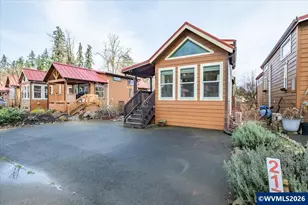 8372 Enchanted Way, Turner, OR 97392 - Photo 2