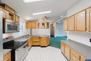 7453 Kayla Shae Lp NE, Keizer, OR 97303 - Photo 18