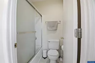 1490 Madelyn Ave SE, Salem, OR 97306 - Photo 28