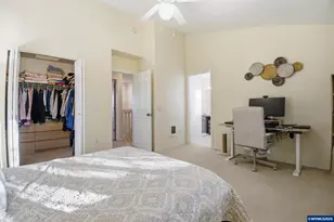 1490 Madelyn Ave SE, Salem, OR 97306 - Photo 18