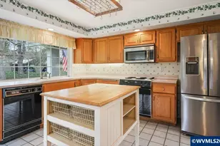 1376 Brickley Rd, Eugene, OR 97401 - Photo 22