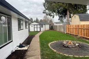 4664 Kingston Ct NE, Salem, OR 97305 - Photo 8