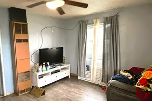 1547 Oak St SE, Salem, OR 97301 - Photo 2