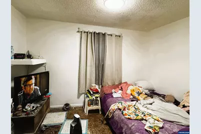 1547 Oak St SE, Salem, OR 97301 - Photo 14