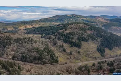 25045 Gap Rd, Brownsville, OR 97327 - Photo 38