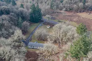 25045 Gap Rd, Brownsville, OR 97327 - Photo 32