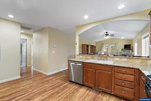 1575 Leo St NE, Keizer, OR 97303 - Photo 12