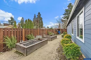 1575 Leo St NE, Keizer, OR 97303 - Photo 36