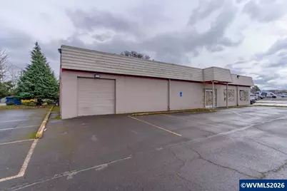 1590 12th St SE, Salem, OR 97302 - Photo 10