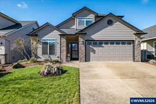 745 SE Glendover Ln, Dallas, OR 97338 - Photo 1