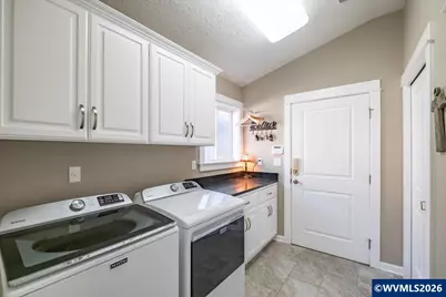 745 SE Glendover Ln, Dallas, OR 97338 - Photo 42