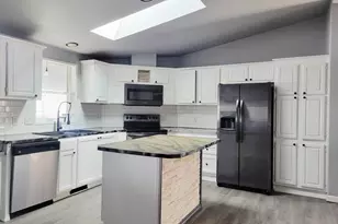 4722 Wyoming Cir NE, Salem, OR 97305 - Photo 10