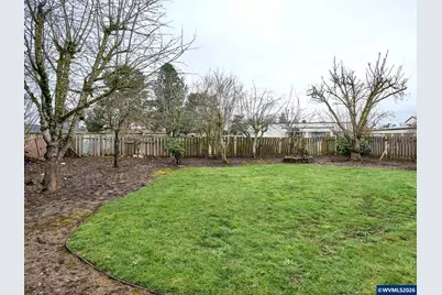 1740 Hardcastle Av, Woodburn, OR 97071 - Photo 38