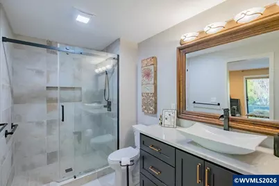 695 Fairview Av SE, Salem, OR 97302 - Photo 22