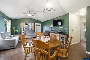 226 NW Sagan Lp, Sheridan, OR 97378 - Photo 12