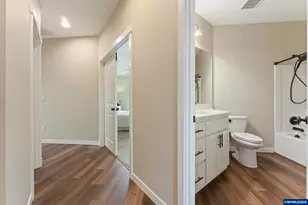 309 NE Berry St, Sublimity, OR 97385 - Photo 40