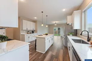 309 NE Berry St, Sublimity, OR 97385 - Photo 16