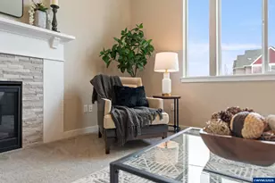 309 NE Berry St, Sublimity, OR 97385 - Photo 12