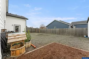 309 NE Berry St, Sublimity, OR 97385 - Photo 46